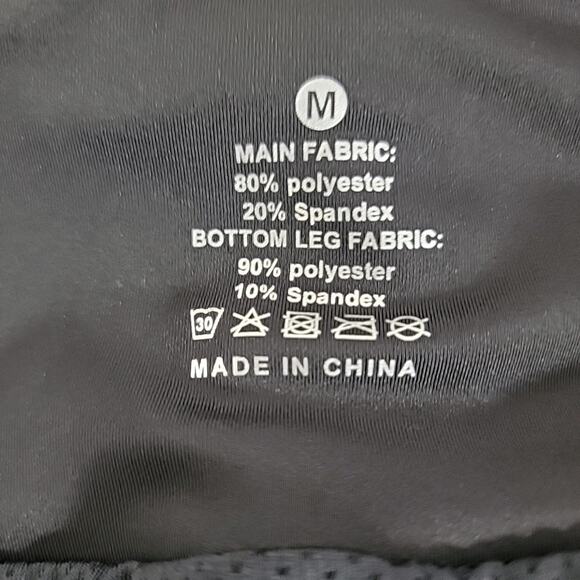 Women’s Black Athletic Running Shorts Medium High Waist Zip Pocket Lined - Picture 4 of 5